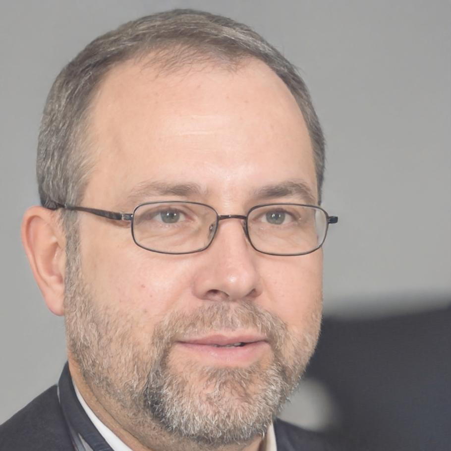 Roberto Mendizábal, analista senior